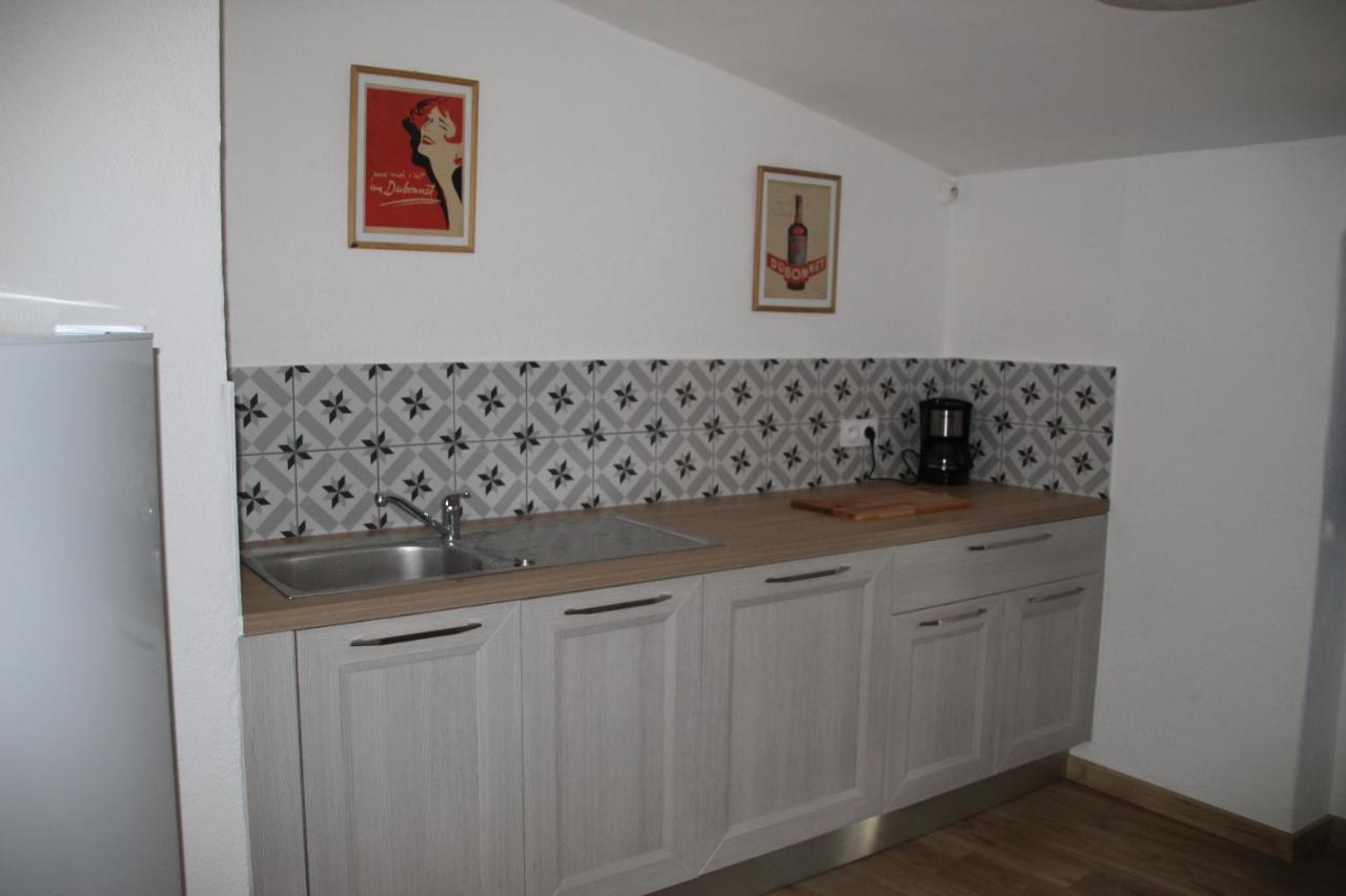 Appartement le Gambetta Cotignac Extérieur photo