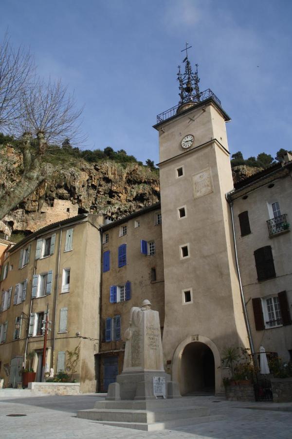Appartement le Gambetta Cotignac Extérieur photo